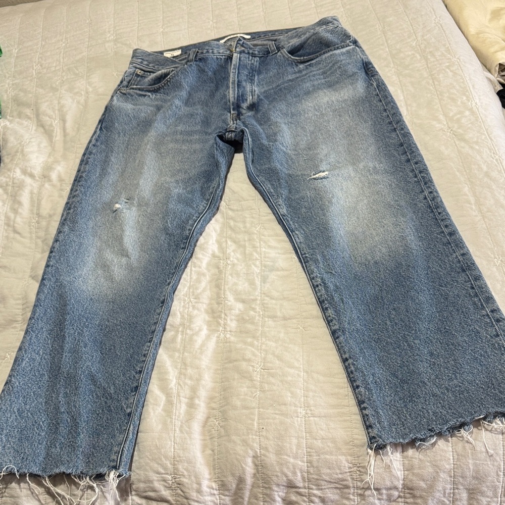 PacSun Blue Distressed Women's Cropped Jeans vintage loose crop.